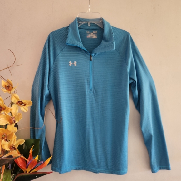 Under Armour Turquoise Small Petite Long Sleeves Athletic Heat Gear Top - Picture 4 of 9